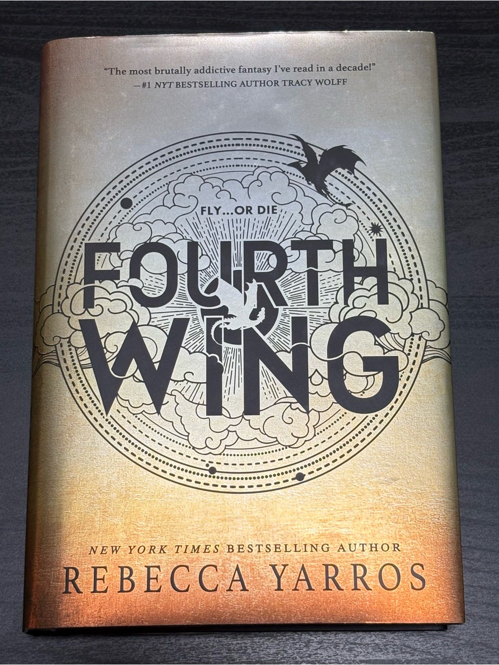 Fourth Wing by Rebecca Yarros - Hardcover